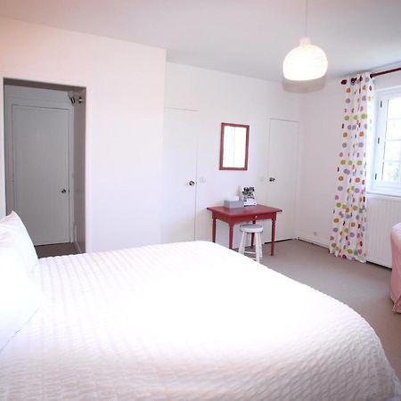 Bed and Breakfast Manoir Le Mesnil Saint-Martin-aux-Chartrains Exterior foto