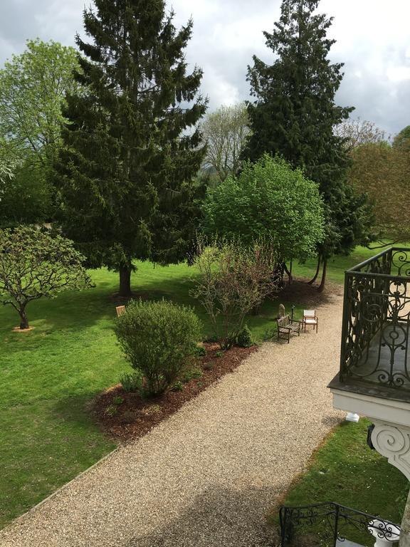 Bed and Breakfast Manoir Le Mesnil Saint-Martin-aux-Chartrains Exterior foto