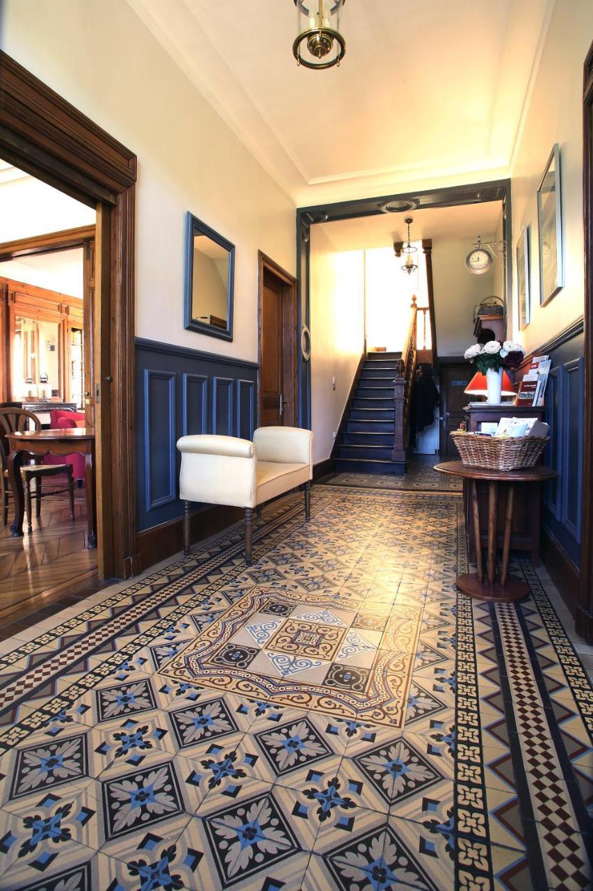 Bed and Breakfast Manoir Le Mesnil Saint-Martin-aux-Chartrains Exterior foto